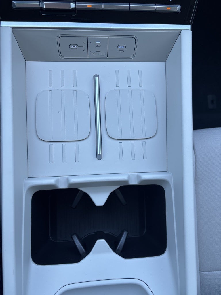 2026 Hyundai Santa Fe SE FWD