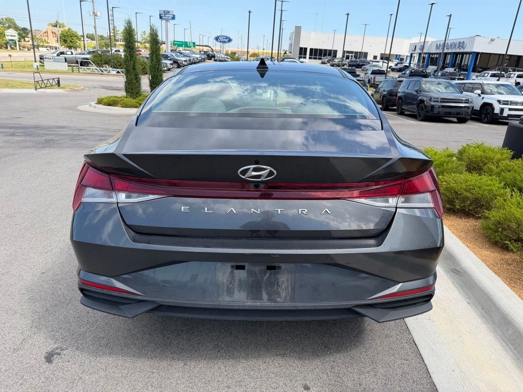 2021 Hyundai Elantra SEL