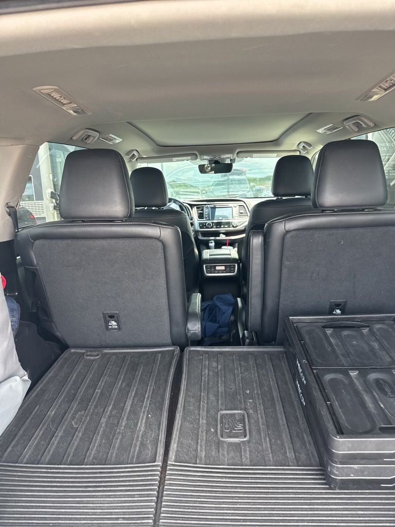 2017 Toyota Highlander Limited Platinum