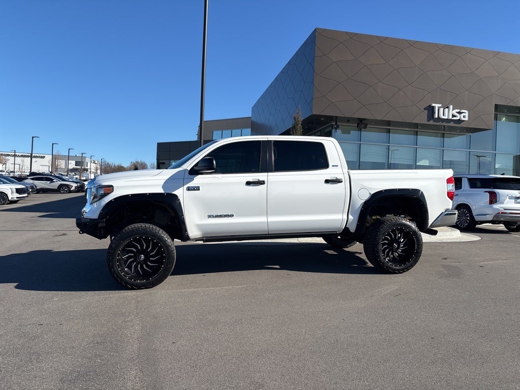 2020 Toyota Tundra SR5 5.7L V8