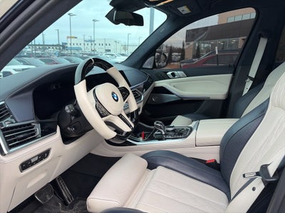 2019 BMW X7 xDrive40i