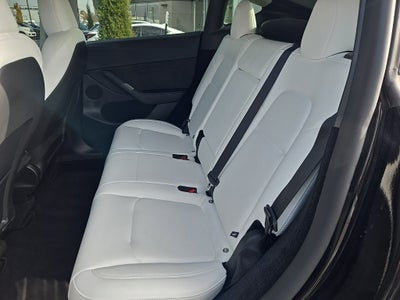 2025 Tesla Model Y Long Range