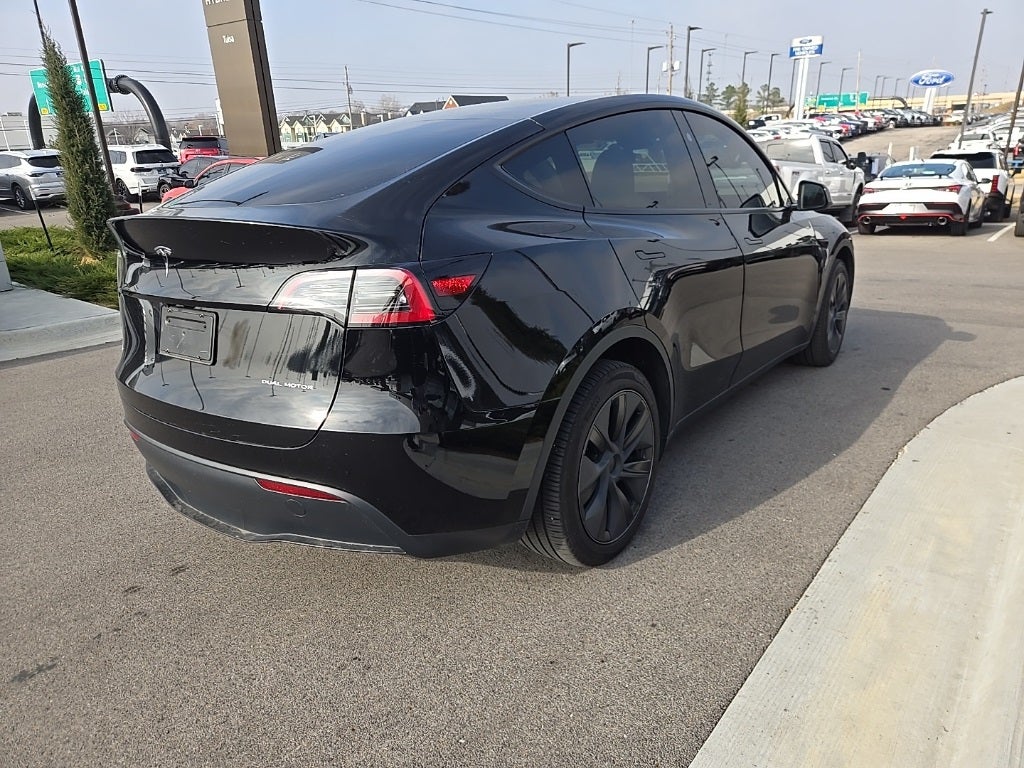 2025 Tesla Model Y Long Range