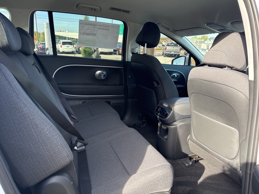 2026 Hyundai IONIQ 9 SE