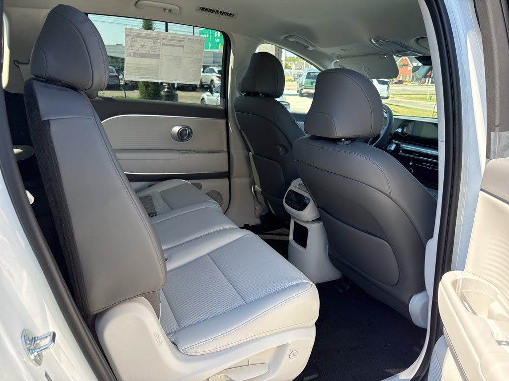 2026 Hyundai IONIQ 9 SEL