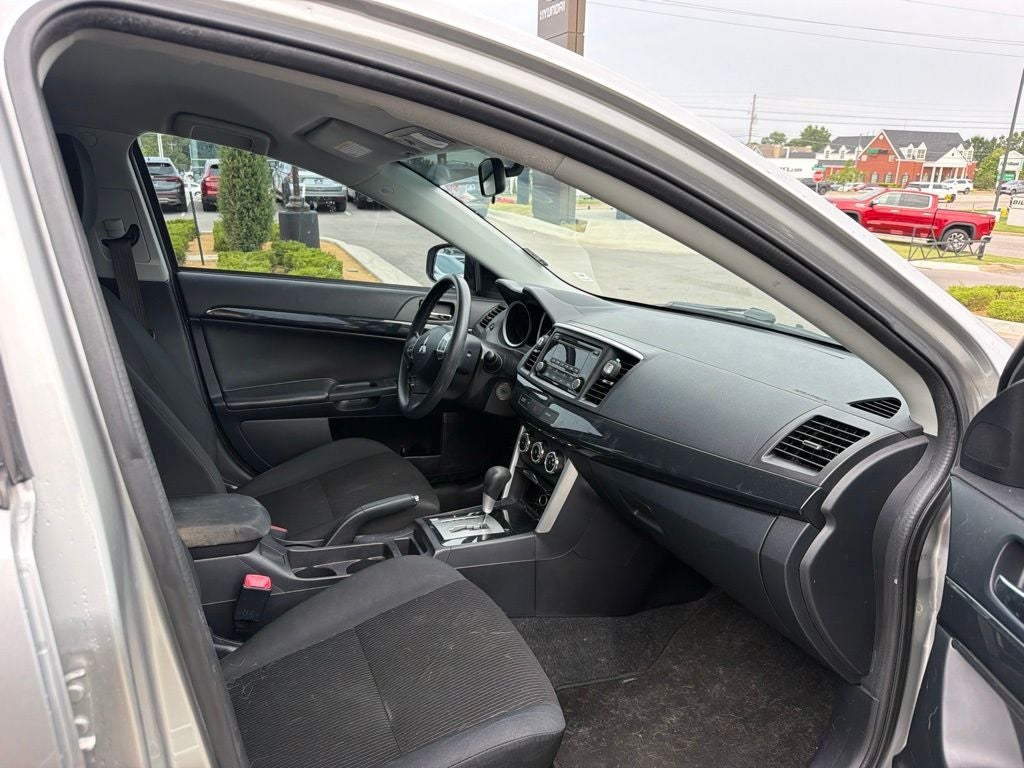2016 Mitsubishi Lancer ES