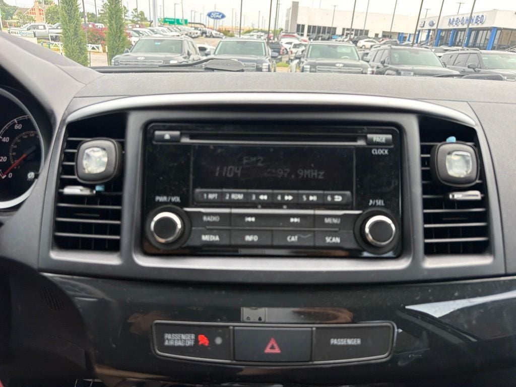 2016 Mitsubishi Lancer ES