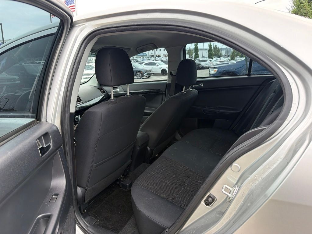 2016 Mitsubishi Lancer ES