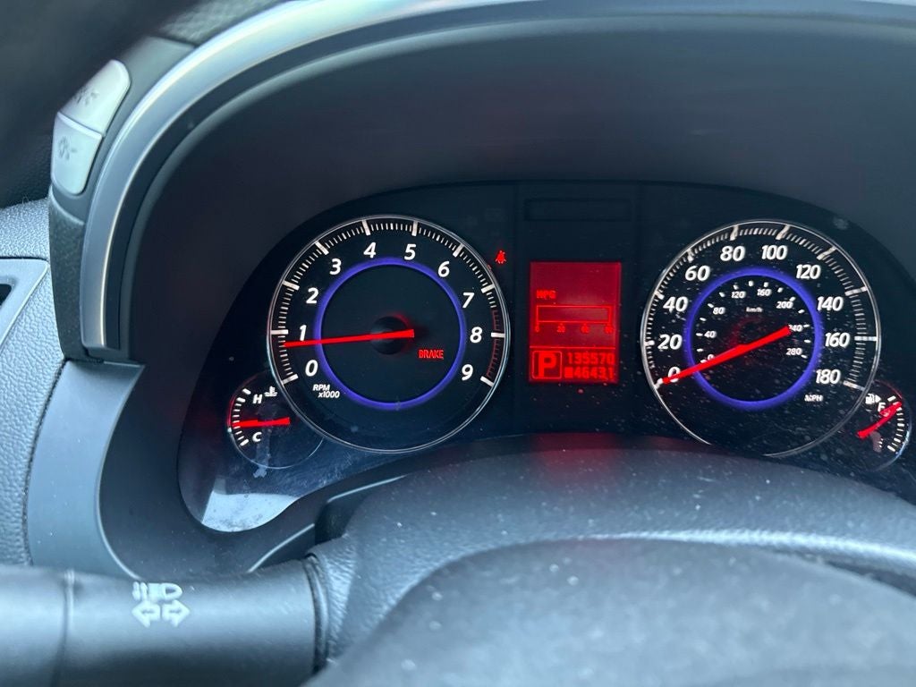 2011 INFINITI FX35 Base