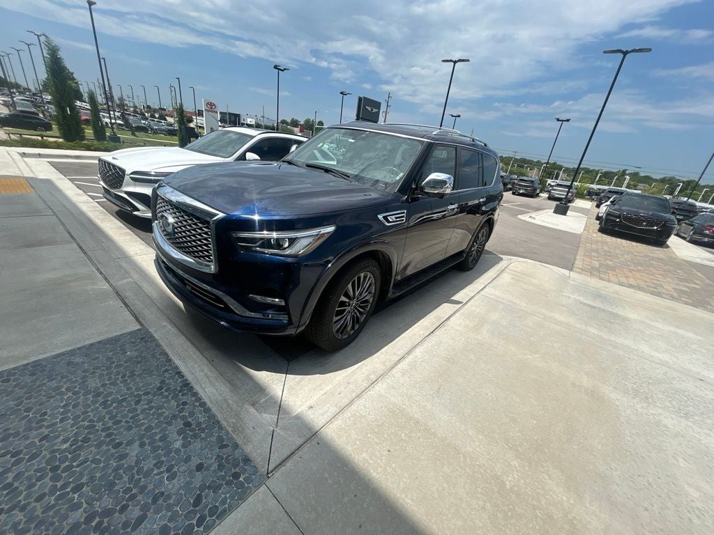 2023 INFINITI QX80 Sensory