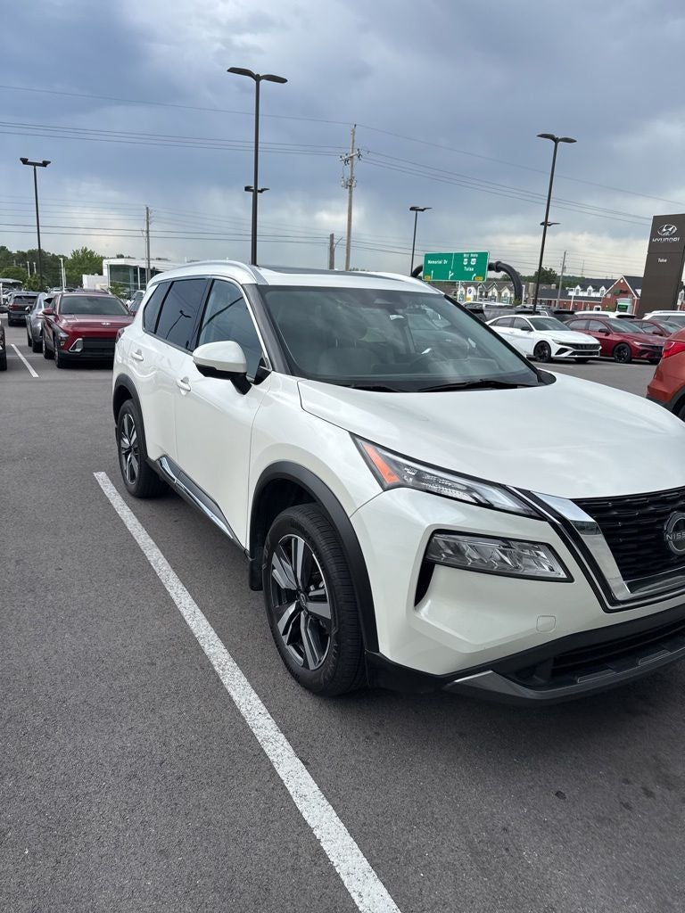 2023 Nissan Rogue SL