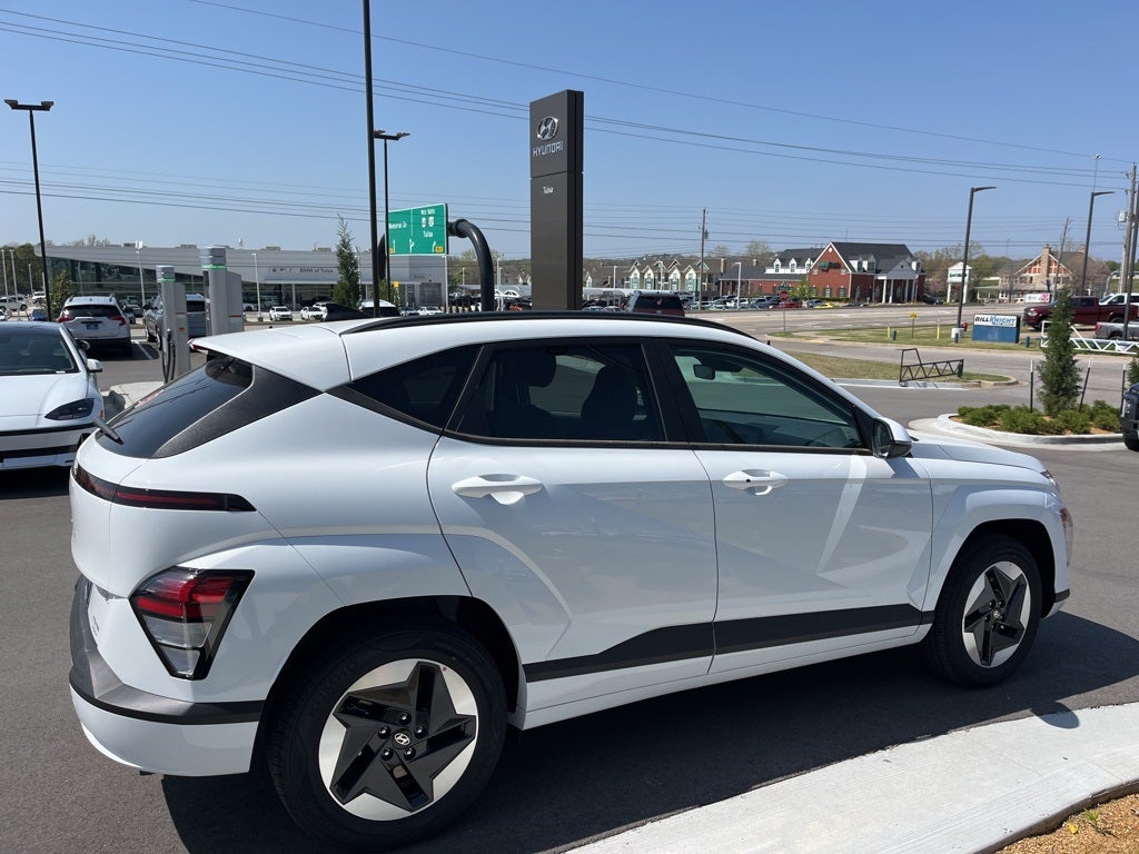 2025 Hyundai Kona Electric SEL