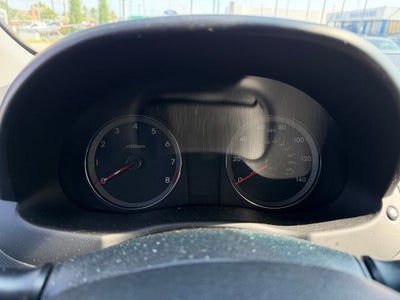 2013 Hyundai Accent SE