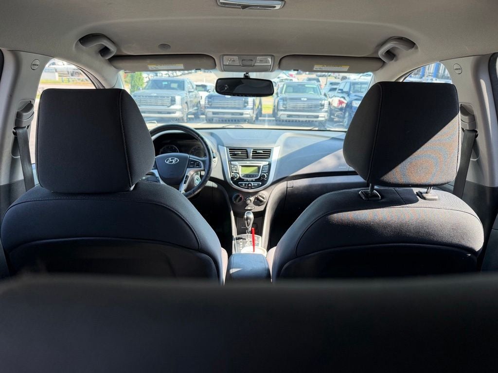 2013 Hyundai Accent SE