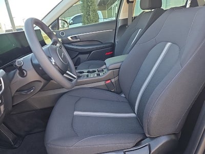 2025 Hyundai Sonata SE