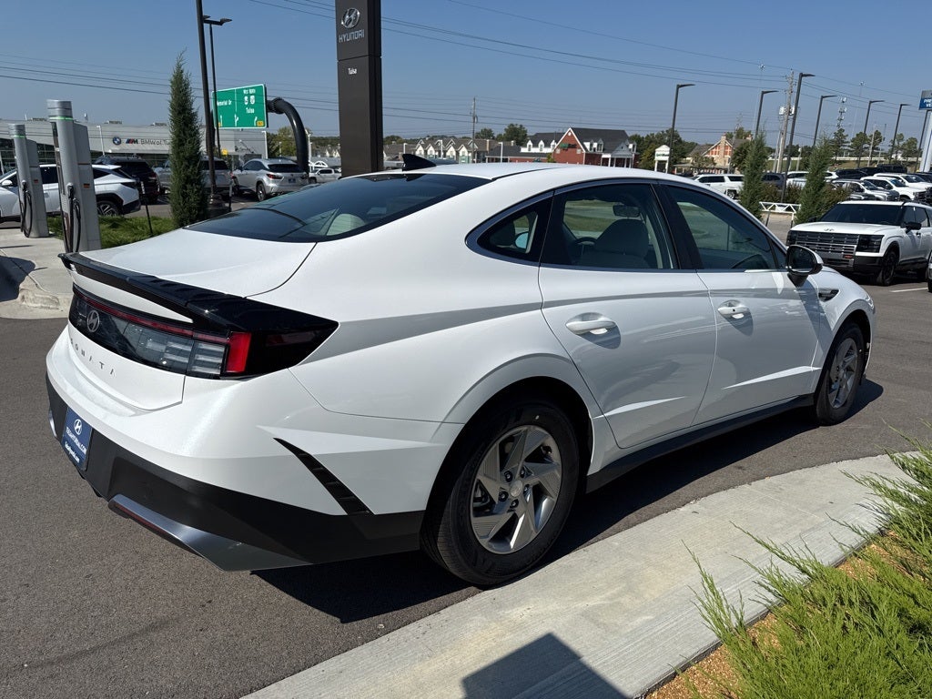 2026 Hyundai Sonata SE