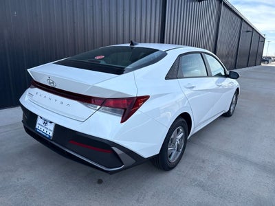 2026 Hyundai Elantra SE