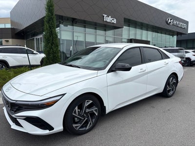 2025 Hyundai Elantra SEL Sport