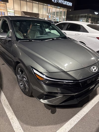 2024 Hyundai Elantra Hybrid Limited