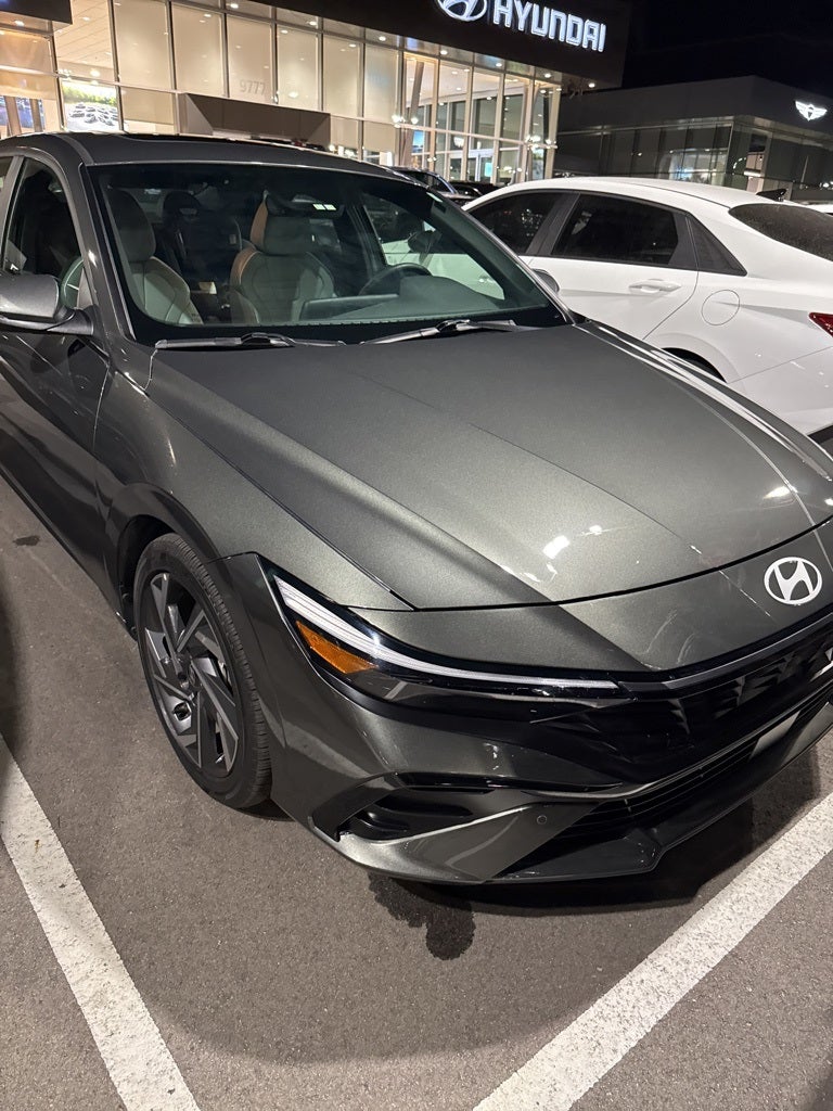 2024 Hyundai Elantra Hybrid Limited