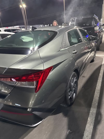 2024 Hyundai Elantra Hybrid Limited