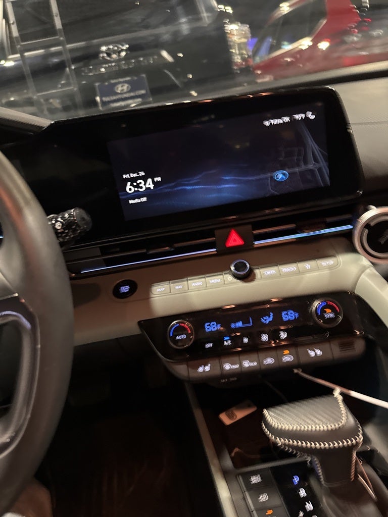 2024 Hyundai Elantra Hybrid Limited