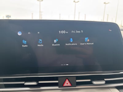 2025 Hyundai Elantra Hybrid Limited