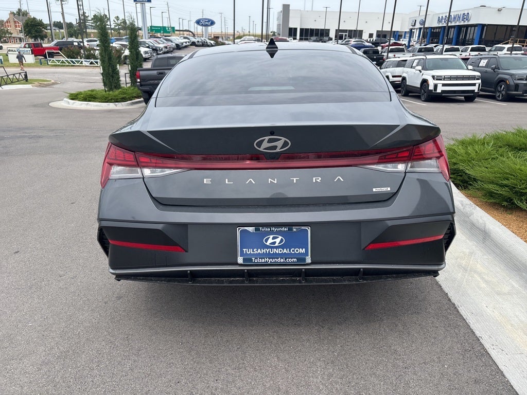 2025 Hyundai Elantra Hybrid Limited