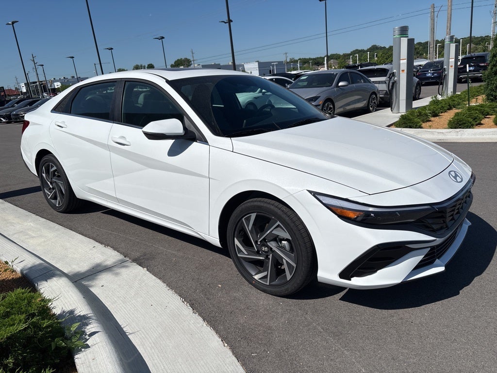 2025 Hyundai Elantra Hybrid Limited
