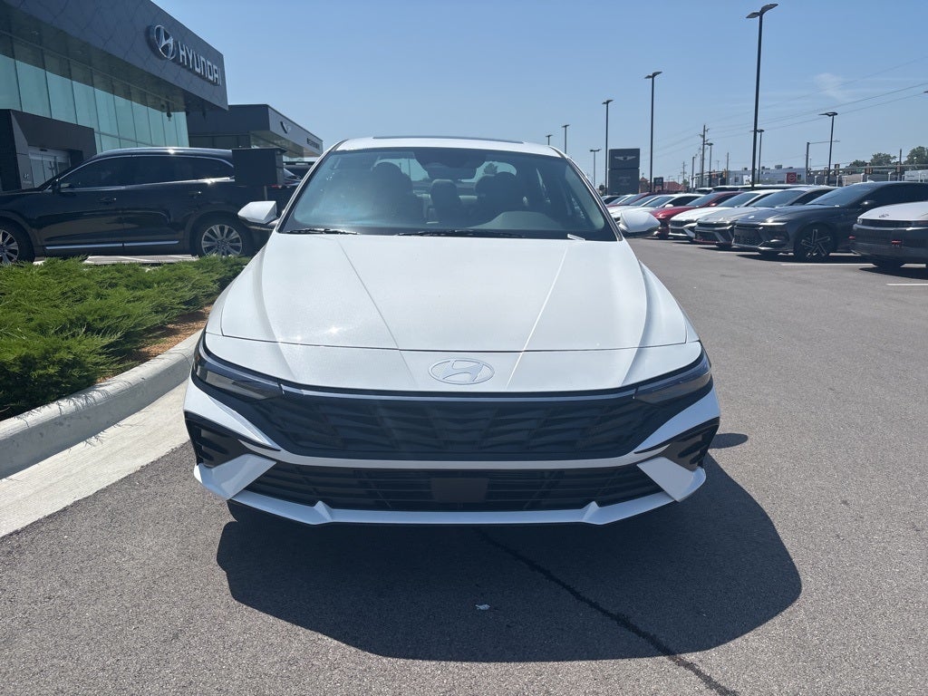 2025 Hyundai Elantra Hybrid Limited