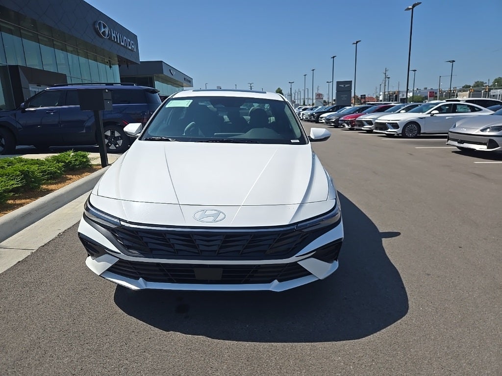 2025 Hyundai Elantra Hybrid Limited