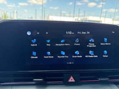 2025 Hyundai Elantra Hybrid Limited