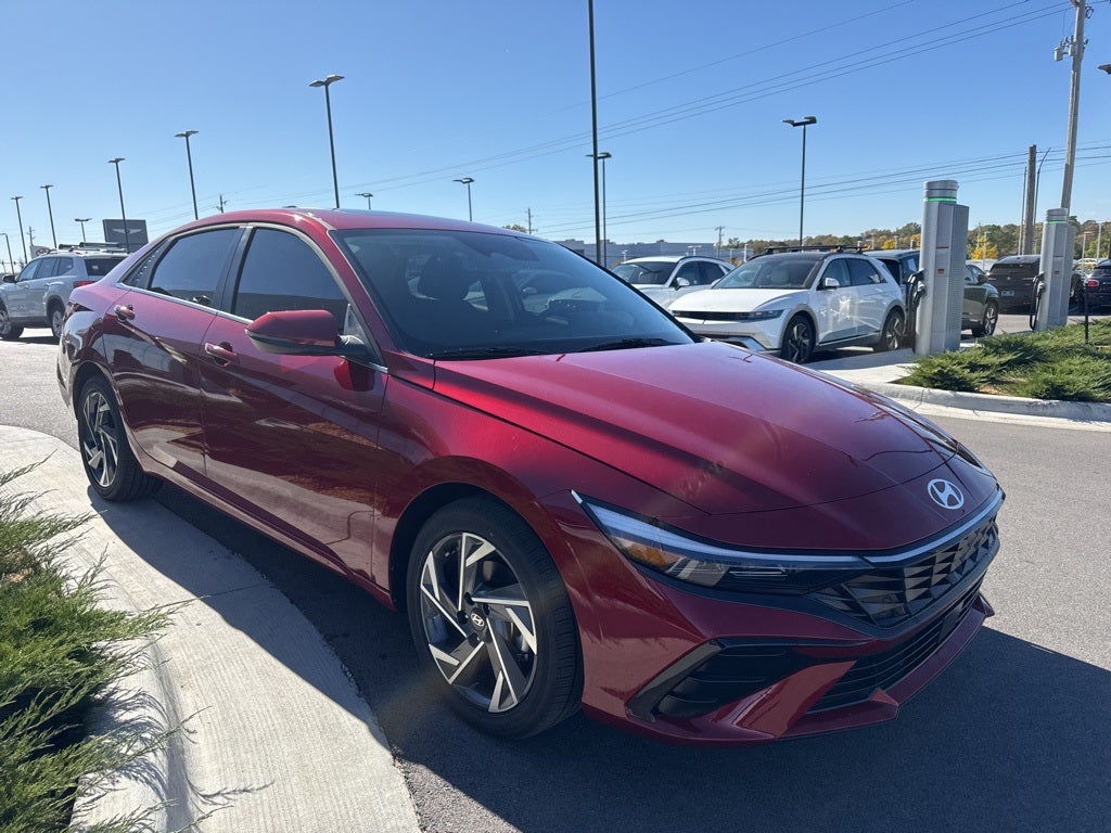 2025 Hyundai Elantra Limited
