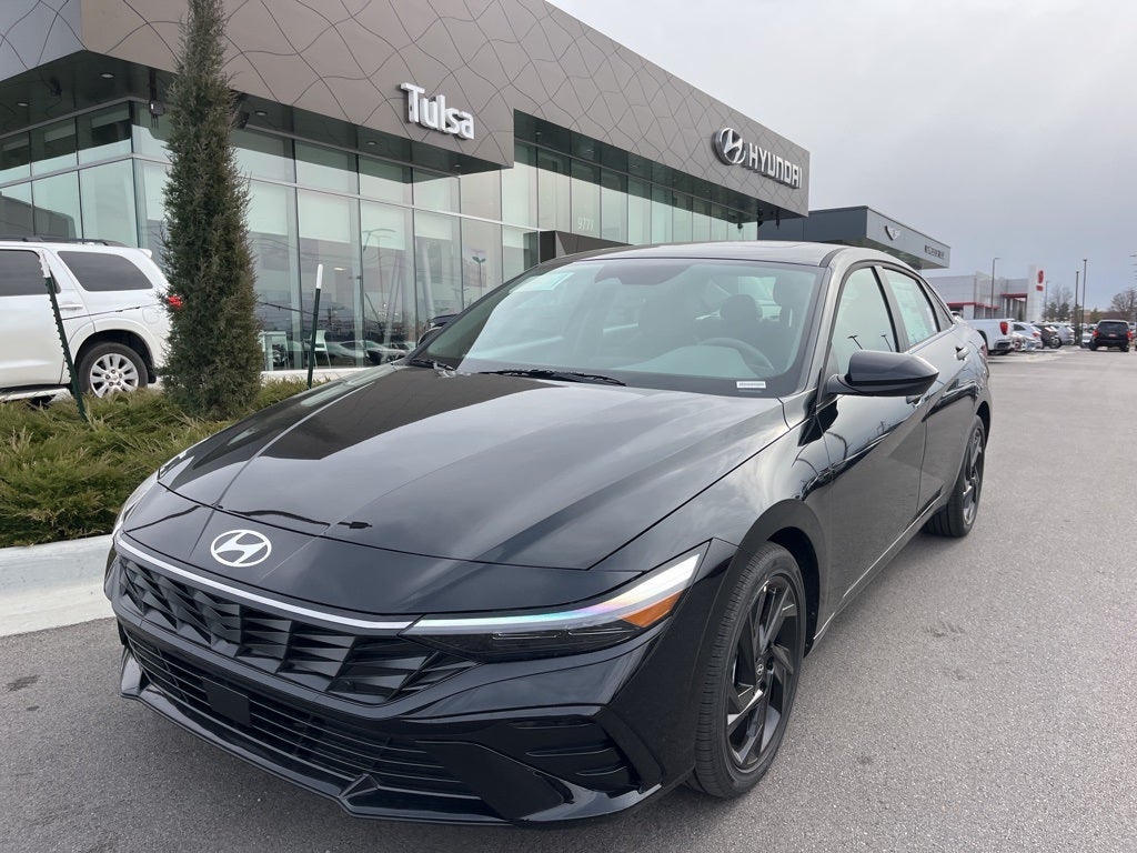 2026 Hyundai Elantra SEL Sport Premium