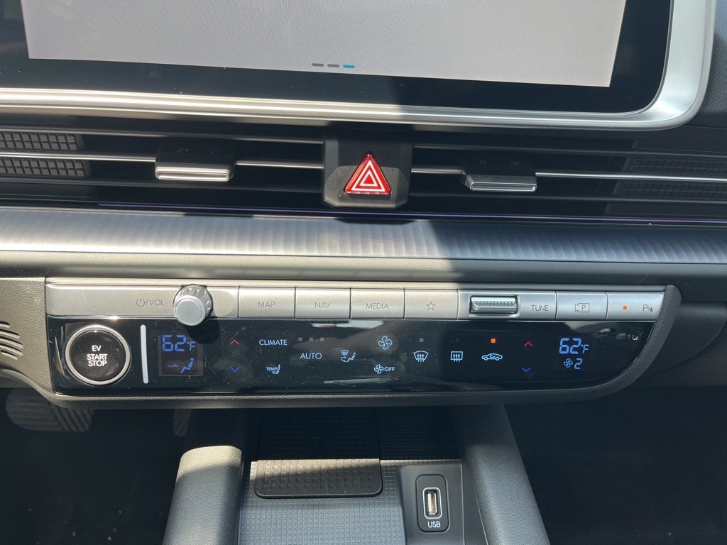 2024 Hyundai IONIQ 6 SEL