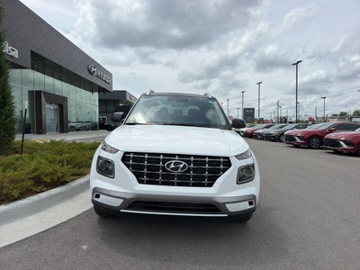 2026 Hyundai Venue SEL w/Two-Tone Roof