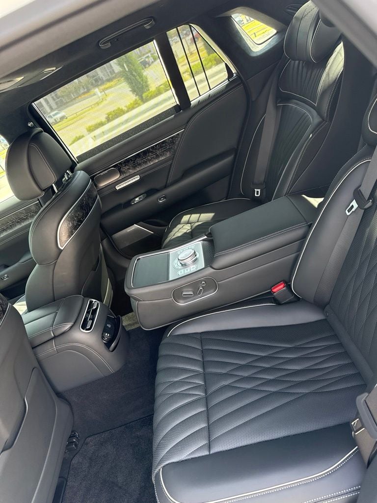2025 Genesis G90 3.5T e-SC