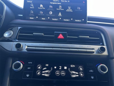 2025 Genesis G70 2.5T