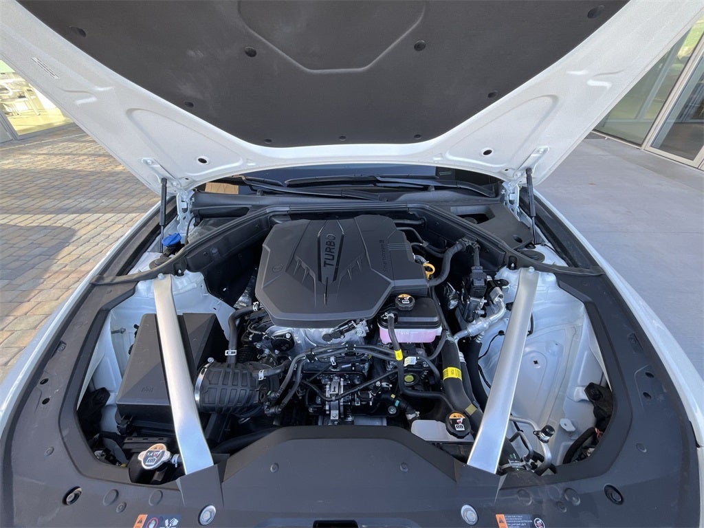 2025 Genesis G70 2.5T