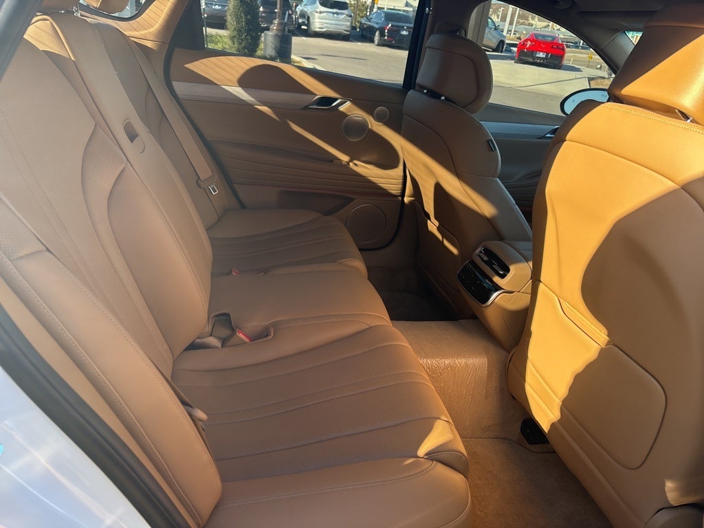 2025 Genesis G80 2.5T