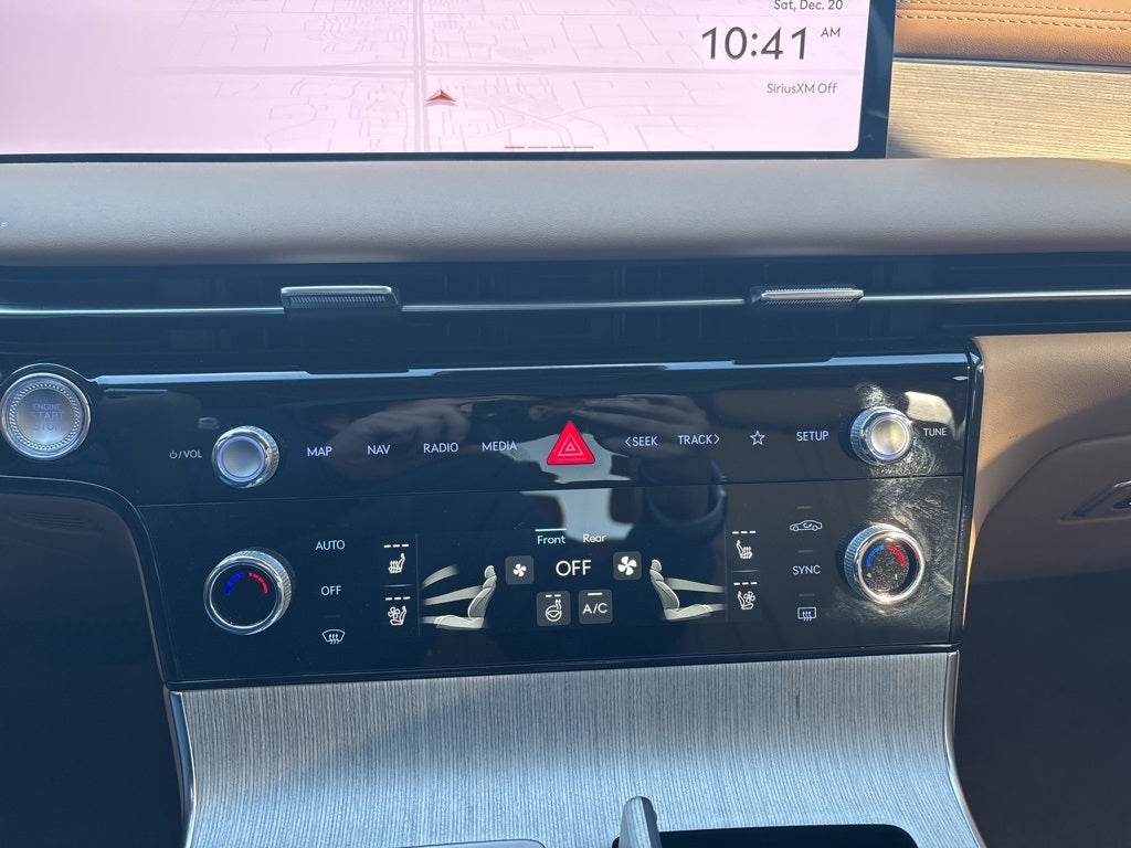 2025 Genesis G80 2.5T