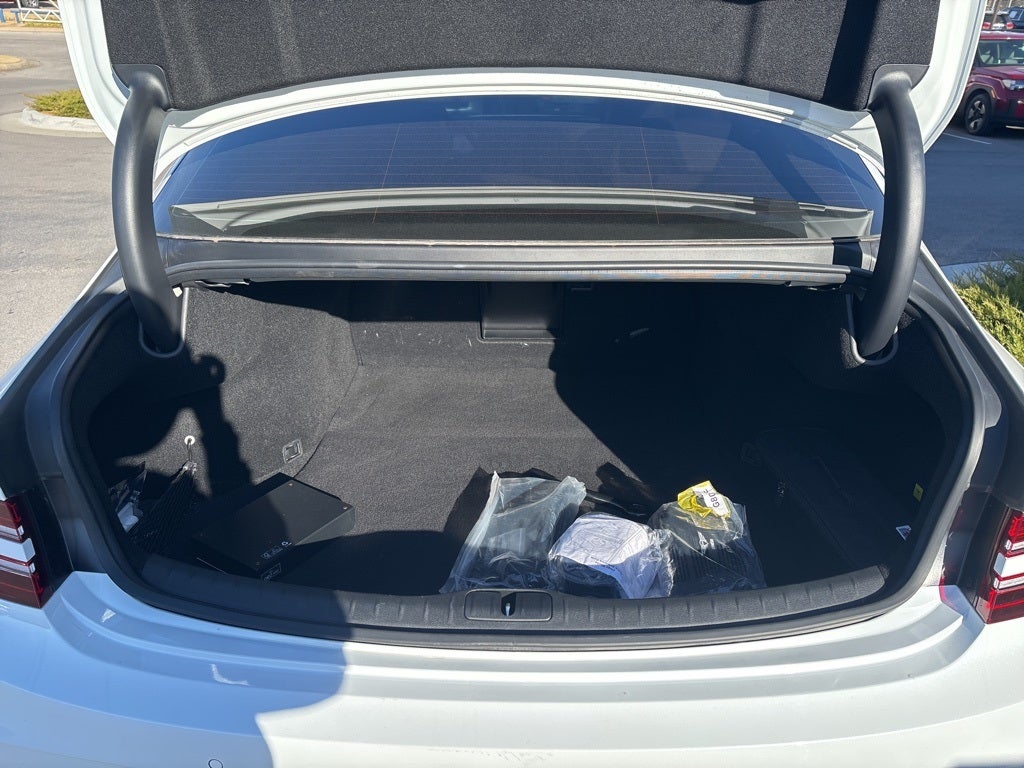 2025 Genesis G80 2.5T