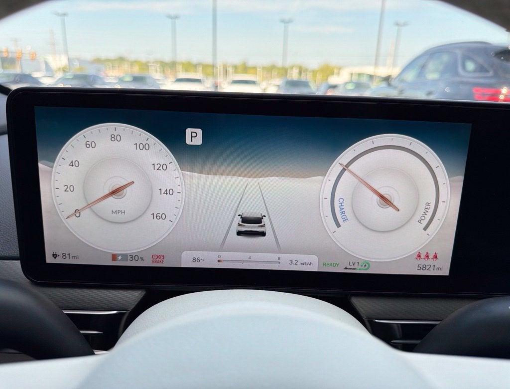 2025 Genesis GV60 Standard