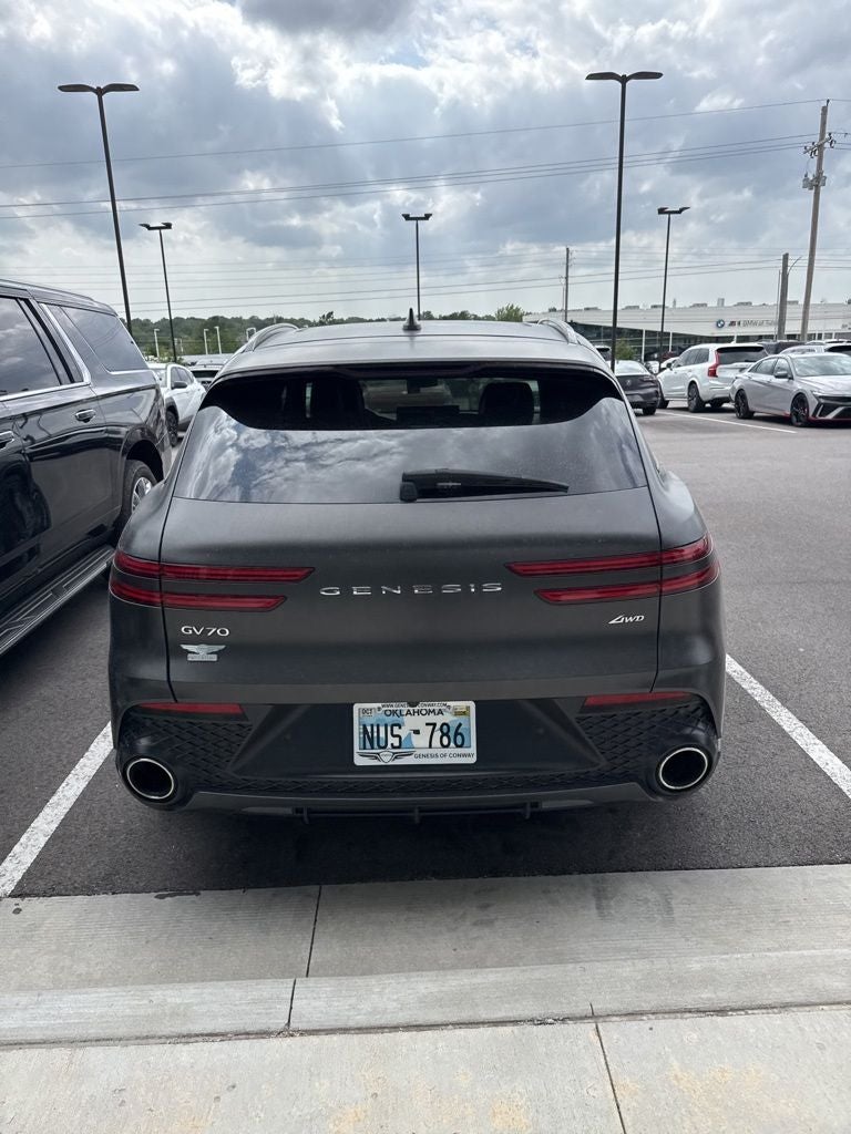 2023 Genesis GV70 2.5T