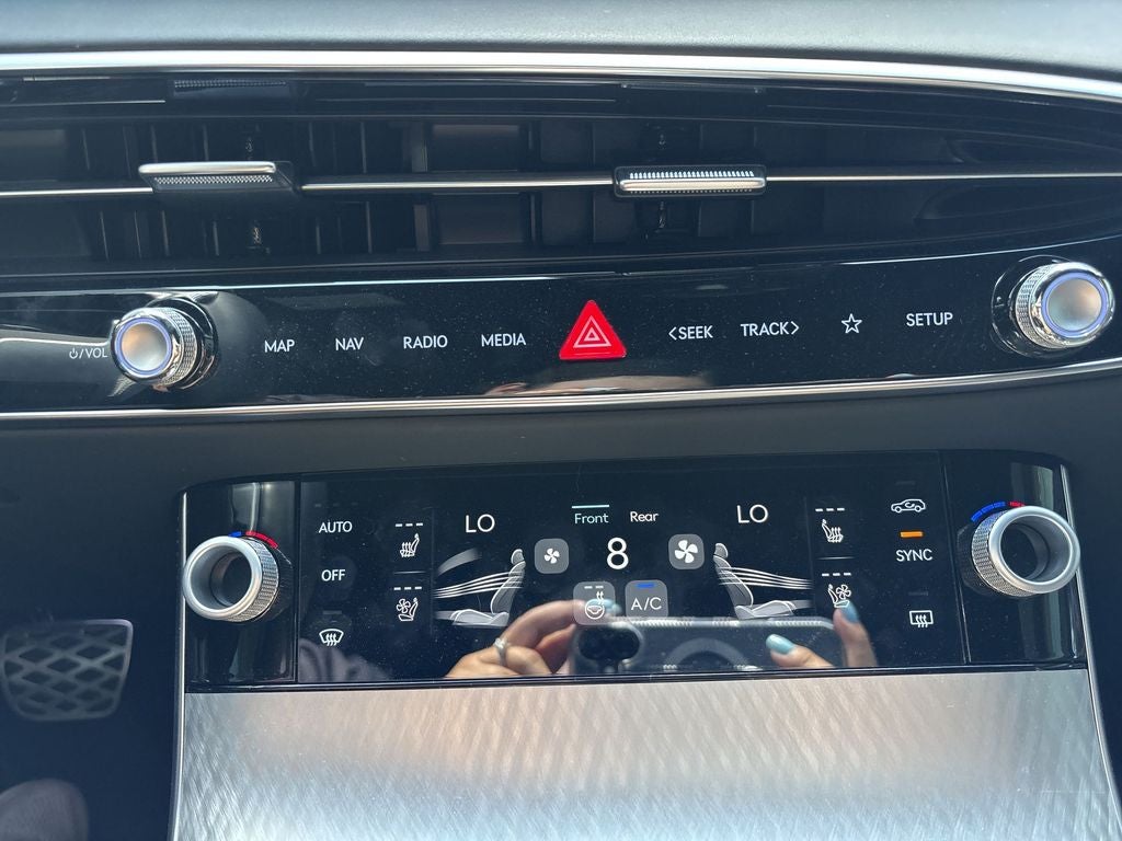 2026 Genesis GV70 2.5T Sport Prestige