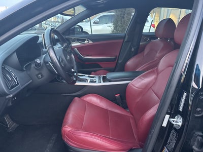 2018 Kia Stinger GT1