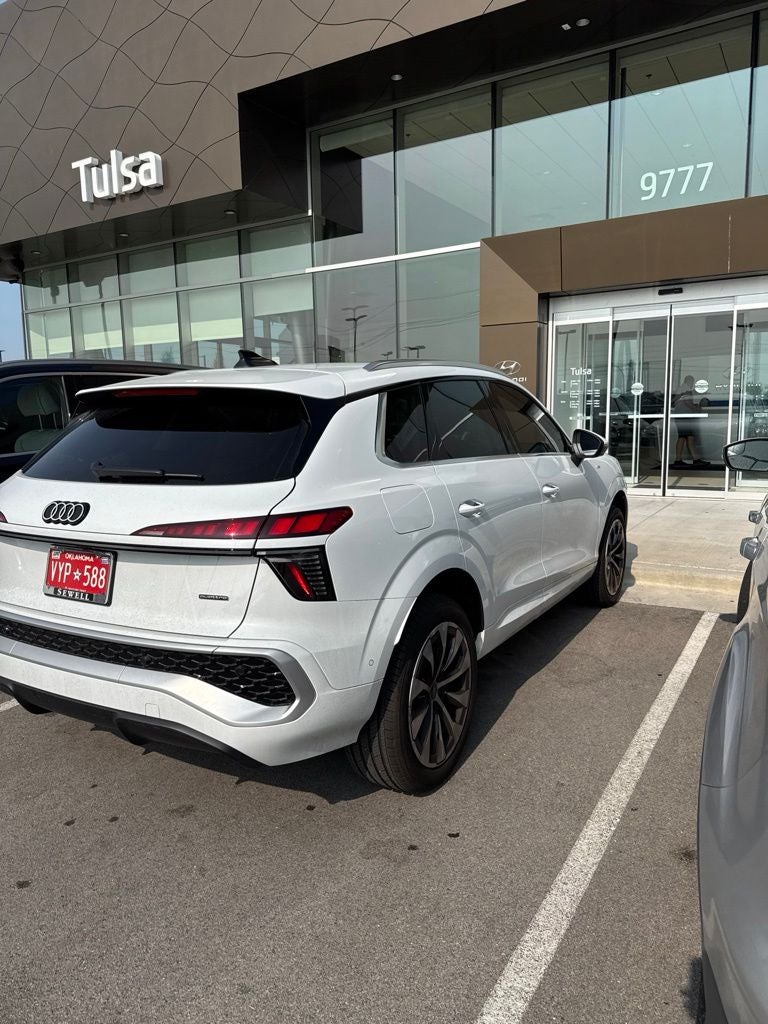 2026 Audi Q3 S line quattro