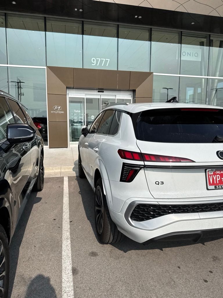 2026 Audi Q3 S line quattro