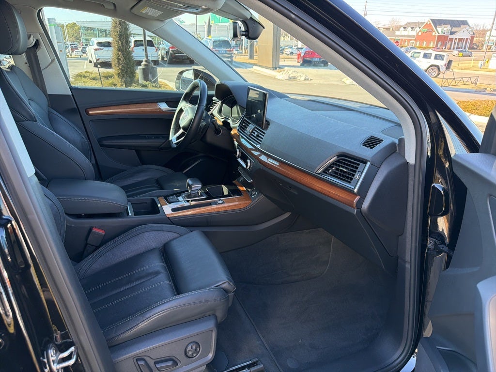 2021 Audi Q5 45 Premium Plus quattro