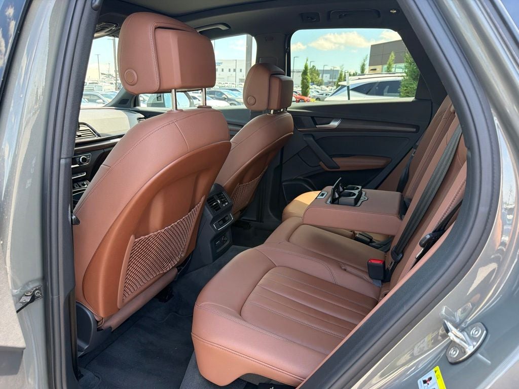 2023 Audi Q5 45 S line Premium quattro